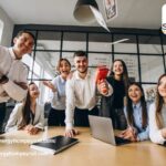 Efficient fractional payroll management for small companies