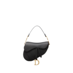 לואי ויטון: תיקים ועצמה בשיק יוקרתי